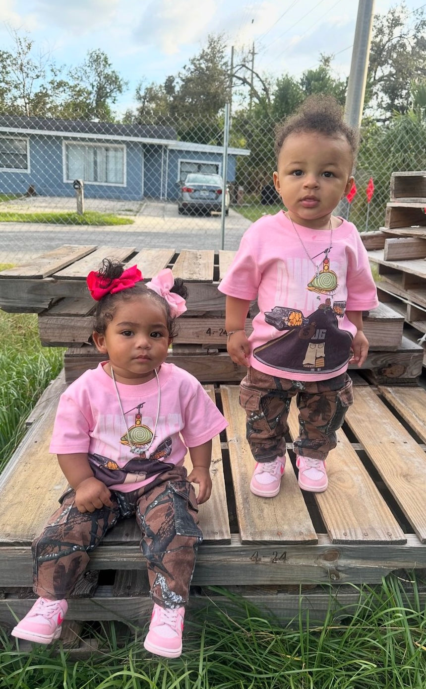 PiNK PARADiSE “OWN PATH” TEE🌺