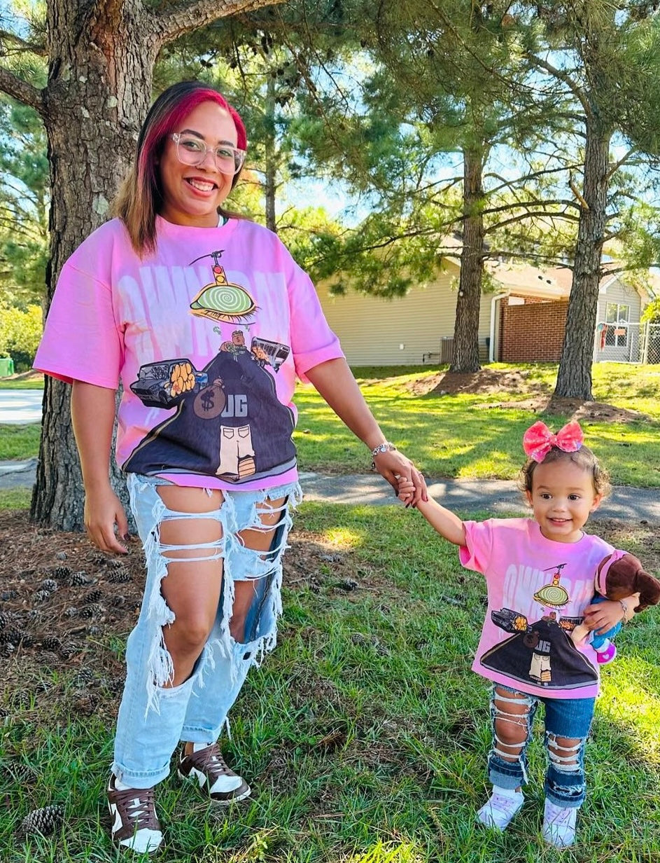 PiNK PARADiSE “OWN PATH” TEE🌺
