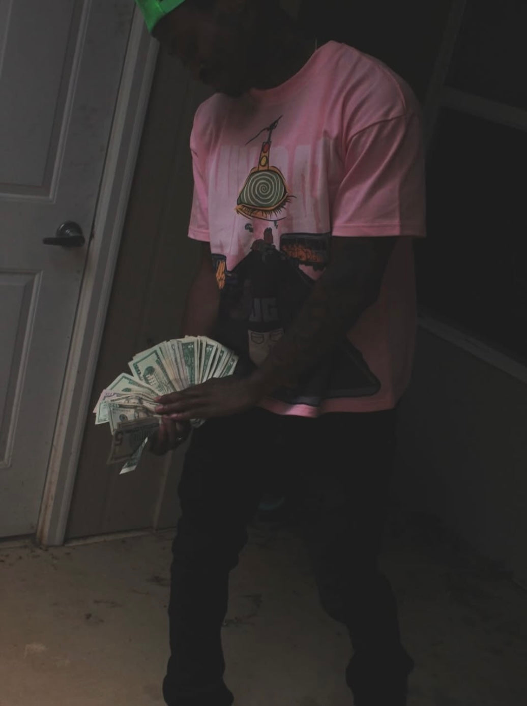 PiNK PARADiSE “OWN PATH” TEE🌺