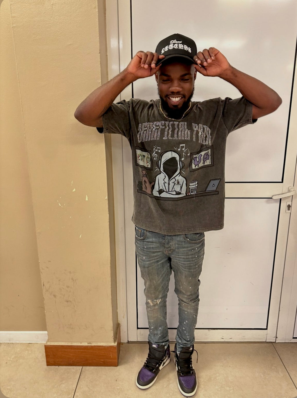 BENEFICIAL PAIN TEE