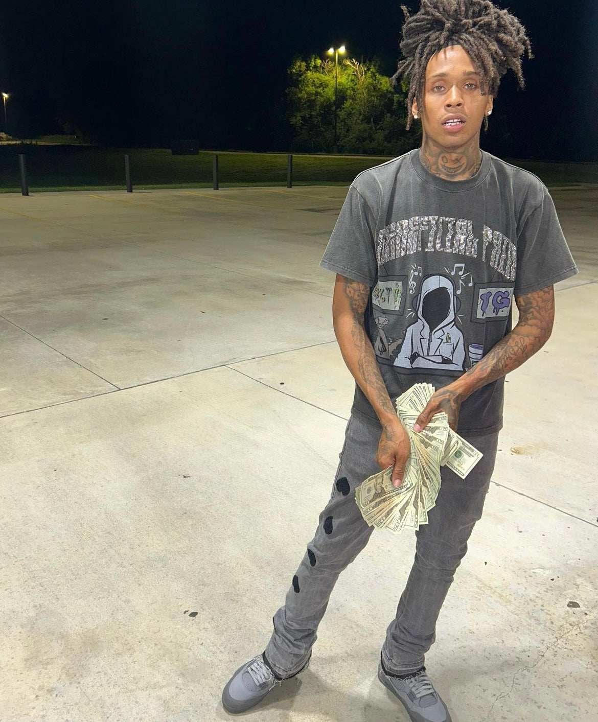 BENEFICIAL PAIN TEE