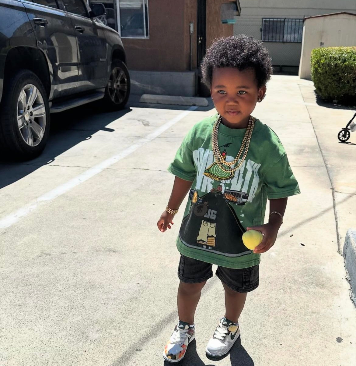 Kash "Own Path" Tee 💸