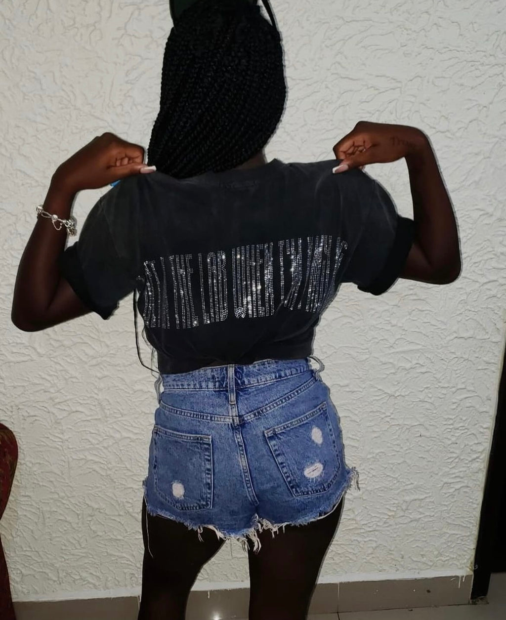 BENEFICIAL PAIN TEE