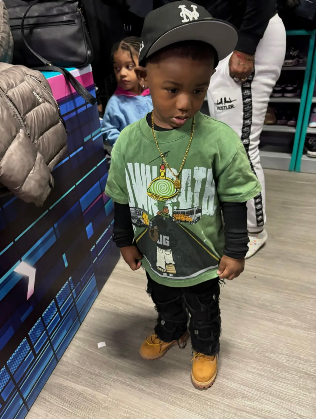 Kash "Own Path" Tee 💸