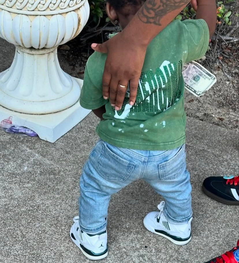 Kash "Own Path" Tee 💸