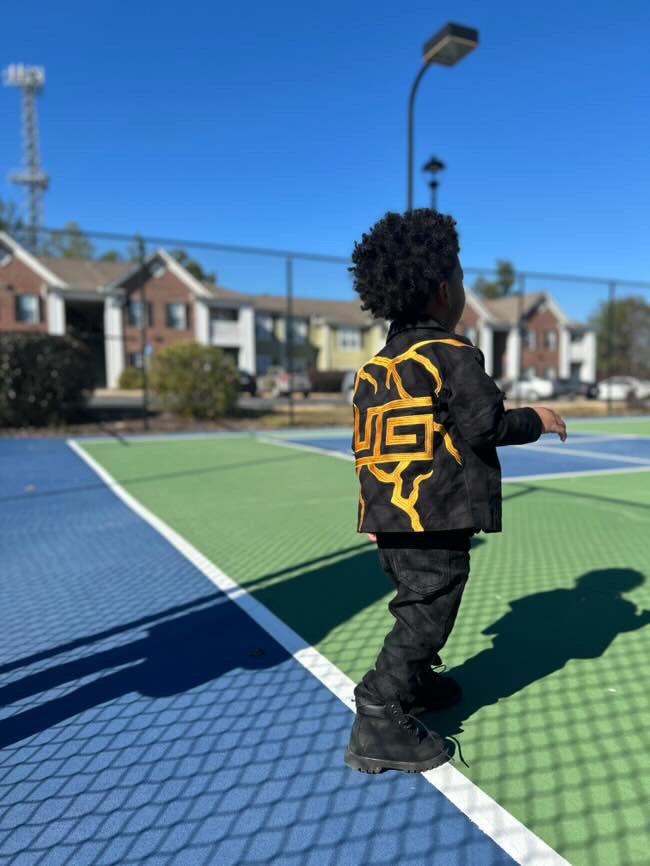 BUMBLEBEE "ROOT LiGHTNiNG" ZiP UP🐝 ⚡️